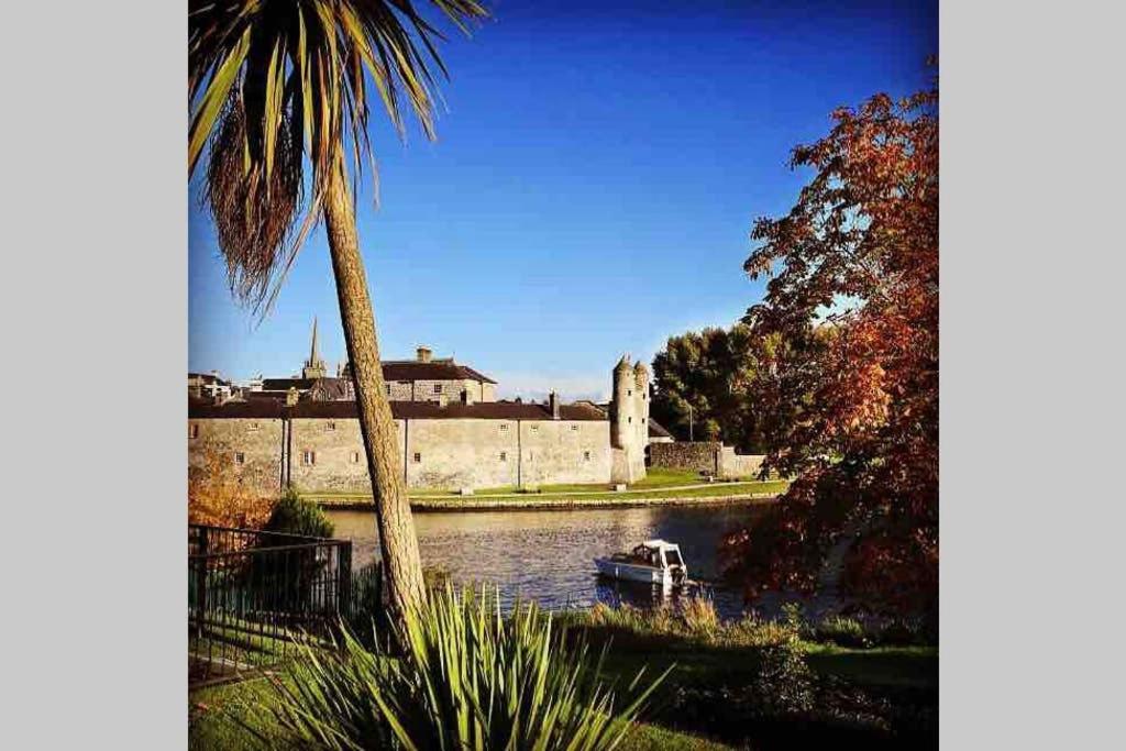 Swallow Lane, Enniskillen, Co Fermanagh, 5* Chic Villa Esterno foto