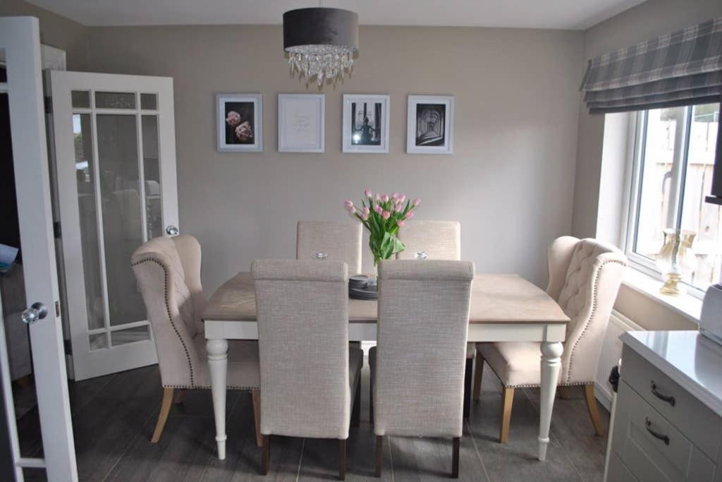 Swallow Lane, Enniskillen, Co Fermanagh, 5* Chic Villa Esterno foto