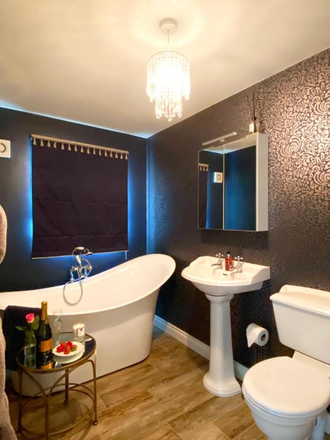 Swallow Lane, Enniskillen, Co Fermanagh, 5* Chic Villa Esterno foto